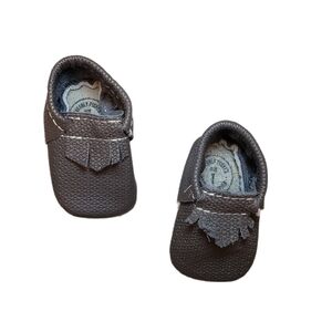 Freshly Picked Size 1 Baby 0-3m Textured Leather Moccasins Shoes